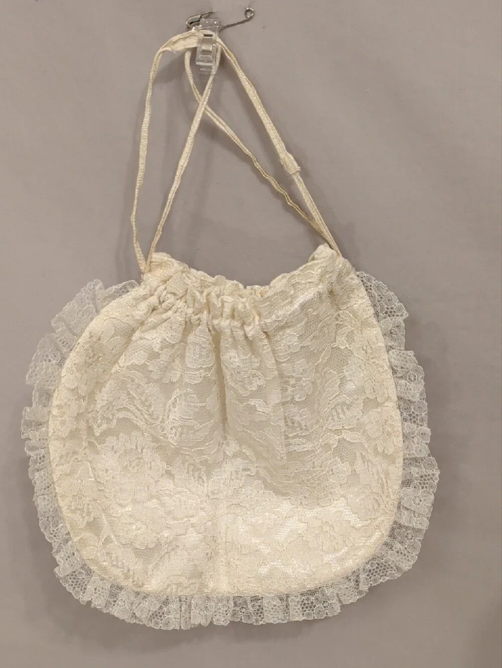 Vintage Bridal Veil And Lace Pouch Purse Wedding Accessories 70s - 80s